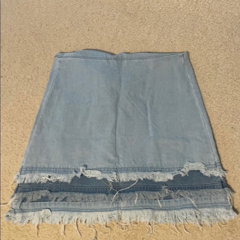 Brand new never been worn Jean skirt!